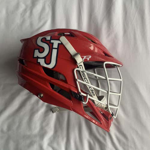 St. John’s University Cascade R Helmet