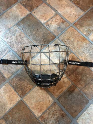 New Small Bauer Profile III Facemask Full Cage