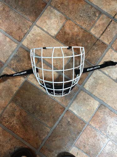 New Medium Bauer Profile II Facemask Full Cage