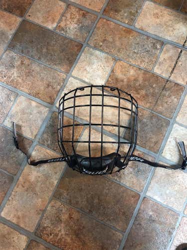 Used Medium Bauer RBE III