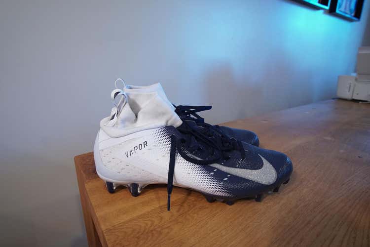 New Adult MICHIGAN NIKE VAPOR CLEATS Size 11 (Women's 12) Nike