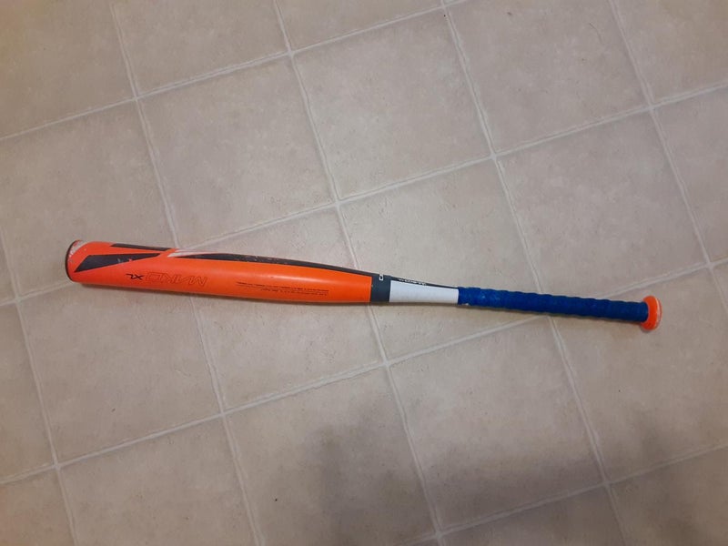Used Kid Pitch (9YO-13YO) 2015 USSSA Certified Easton Composite Mako Bat (-10) 20 oz 30"