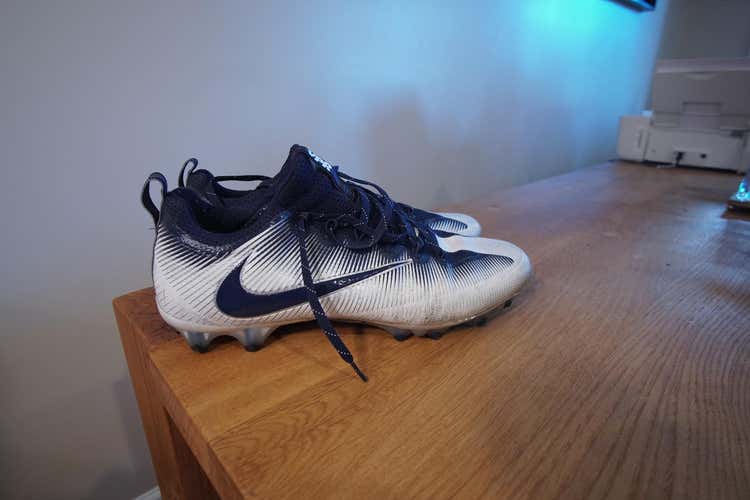 Used MICHIGAN Nike Vapors Adult Size 13 (Women's 14)