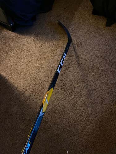 Lightly Used Right Super Tacks AS1 Stick P29 85 Flex