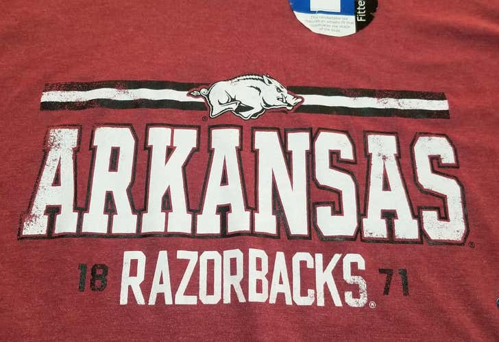NWT Mens Arkansas Razorbacks Shirt