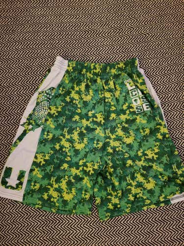 Universal Lacrosse Digi Camo Shorts - L