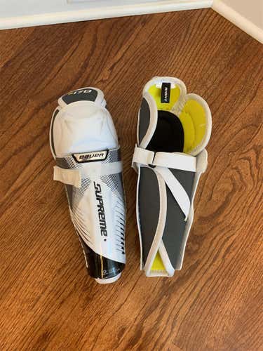 Used Bauer Supreme S170  Shin Pads