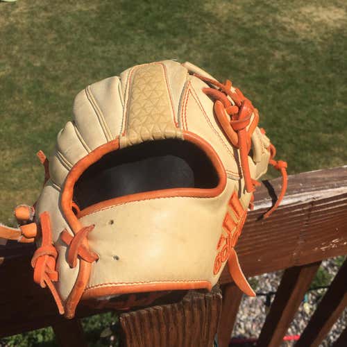 Used Infield EQT 11.75" Baseball Glove