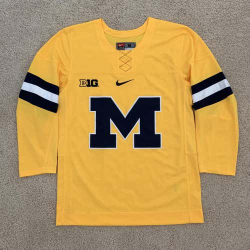 Authentic Nike Michigan Wolverines Hockey Jersey Men's Size Medium Yellow/Blue