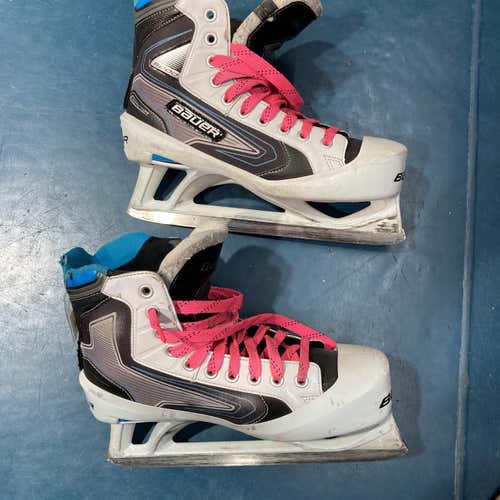 Senior Used Bauer Reactor 5000 Goalie Skates Regular Width Size 8.5