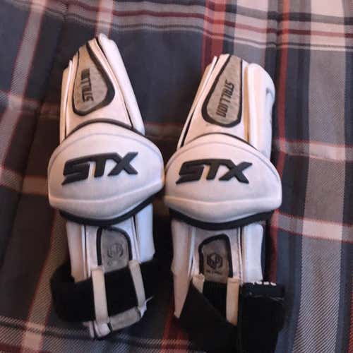 Used Medium STX Stallion HD Arm Pads