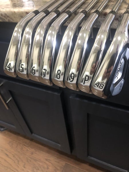 Used Men's Titleist Right Handed Iron Set Stiff Flex Steel Shaft