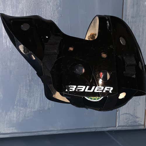 Black Used Bauer NME 3  Goalie Mask