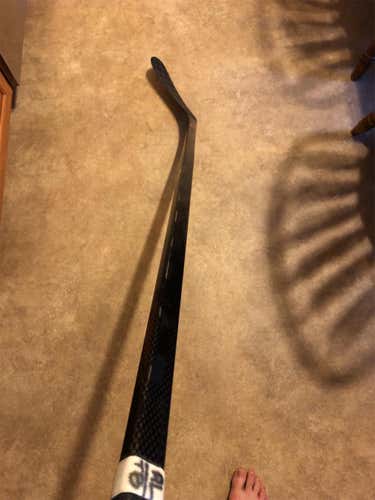 Used Left Hand Vapor FlyLite Toe Pattern  Hockey Stick