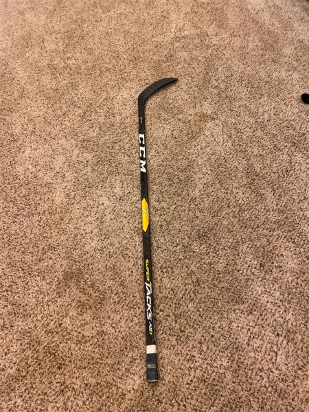 New Left Hand Super Tacks AS1 Toe Pattern Hockey Stick