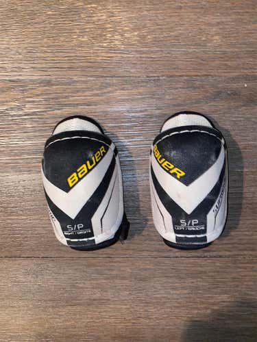 Used Small Bauer Supreme 150 Elbow Pads