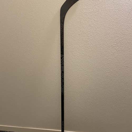 Bauer Nexus 2N Pro RH Special Edition Shadow Series Right Handed Hockey Stick