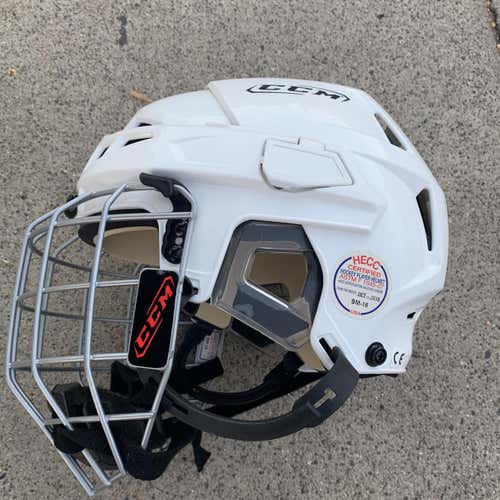 Medium CCM Vector V08 Helmet