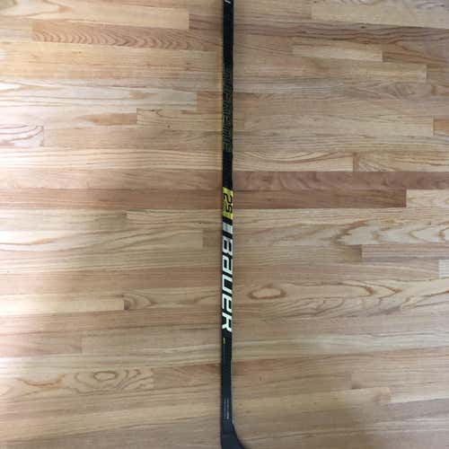 New Right Handed Supreme 2S Pro Mid Pattern Hockey Stick