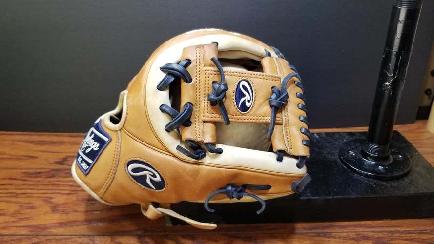 Used Heart of the Hide Glove 11.75"