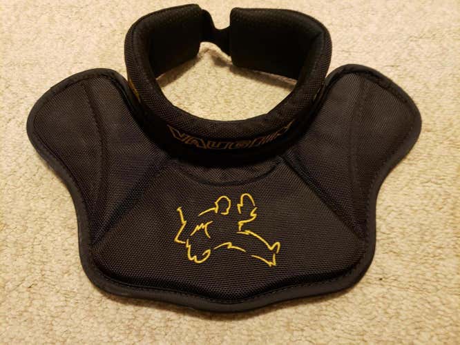 Vaughn Neck Guard Medium 12"-14"