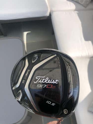 Used Titleist Right Handed 917D2 Driver Extra Stiff Flex 10.5 Loft, Diamana 70x, Lamkin Cord