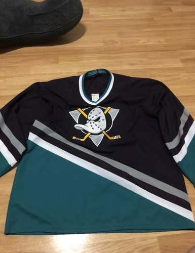 Mighty Ducks of Anaheim CCM Original Rare Vintage Inaugural NHL hockey Jersey 1993/94 Blank ccm