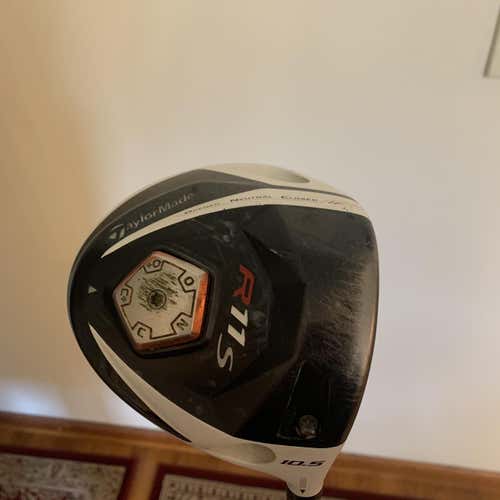 Used Right Handed R11 Regular Flex 10.5 Loft Driver