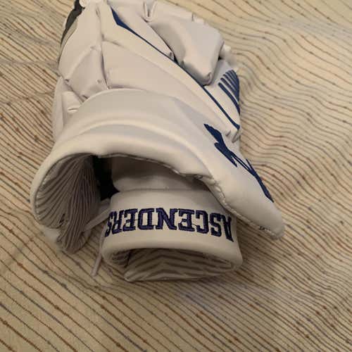 BRAND NEW Under Armour Engage 2 14" Lacrosse Gloves
