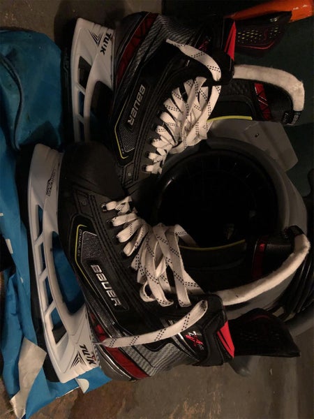 New Bauer Vapor 2X Pro Regular Width Size 7.5 Hockey Skates