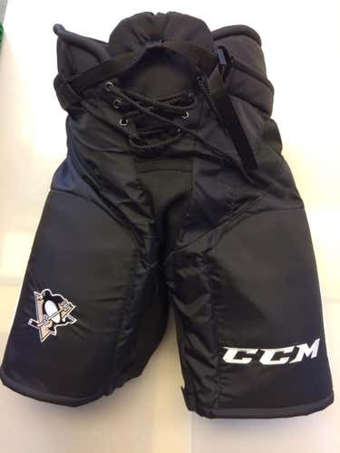 New Penguins XL CCM Hockey Pants Pro Stock