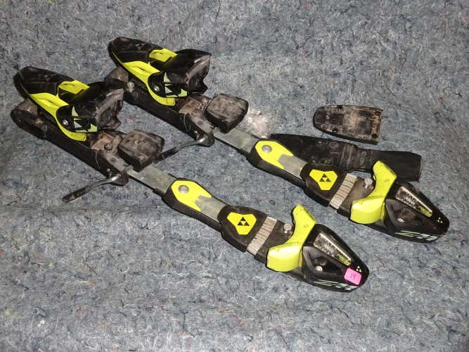 Fischer RC4 Z11(DIN 3-11) Bindings(Includes all Screws and Parts)