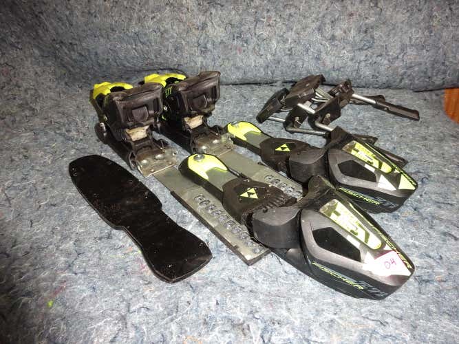 Fischer RC4 Z11(DIN 3-11) Bindings(Includes all Screws and Parts)