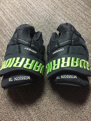 Black Used Warrior Covert QR Edge 14"  Gloves
