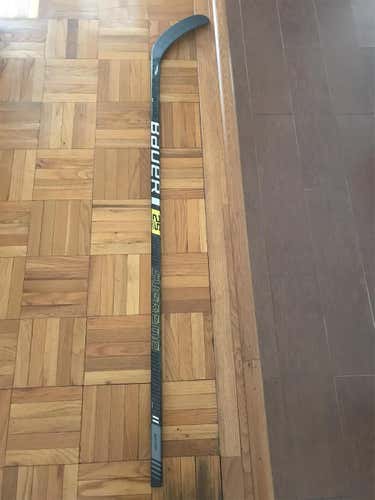 Used Left Hand Supreme 2S Pro Heel Pattern  Hockey Stick