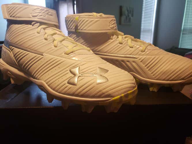 Under Armour/ RH34 New Men's Size 9.0 Cleats