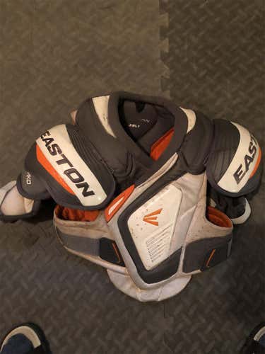 Used Large Easton Mako M5  Shoulder Pads