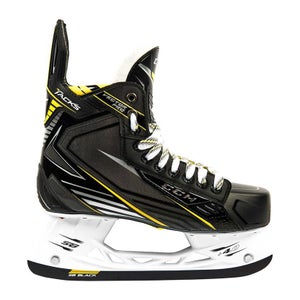 Senior New CCM Tacks Vector Pro Hockey Skates Regular Width Size 6.5