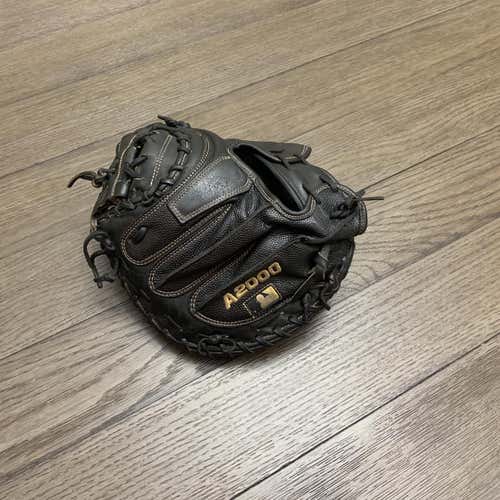 Wilson A2000 M1 33.5" Catchers Mitt