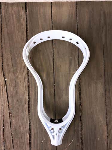 Like New Unstrung Mark 2V