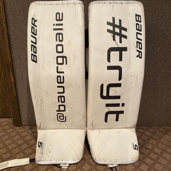 White Used 35" Bauer Supreme 2S Pro Goalie Leg Pads