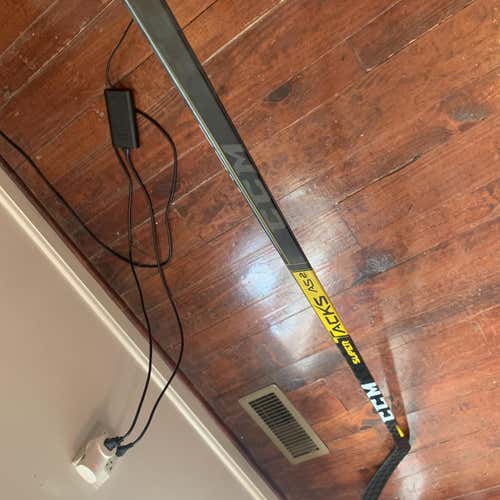 Connor Clifton Pro Stock CCM AS2 Stick (Right)