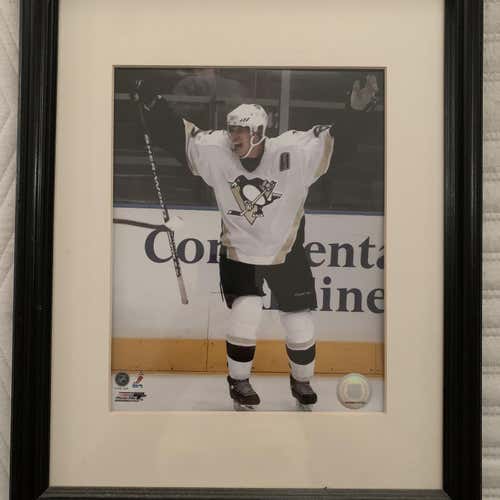 Framed Vintage Sidney Crosby Photo