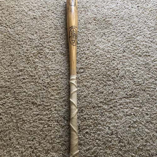 Used Training Wood Fungo 35" Bat