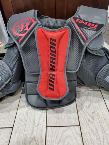 Senior Used Medium Warrior Ritual G4 Goalie Chest Protector