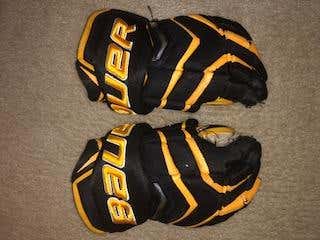 Used Senior Bauer Supreme One.8 Gloves 14"