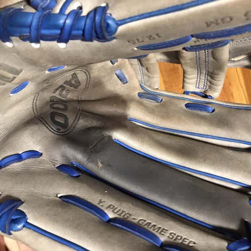 Gray Used Right Hand Throw A2000 12.75" Baseball Glove