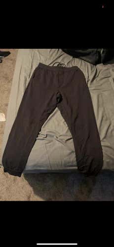 Adult Medium Lululemon Pants+ Shirt Combo