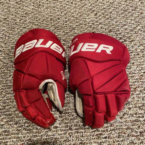 Red Belle Tire Used Bauer 15"  Gloves