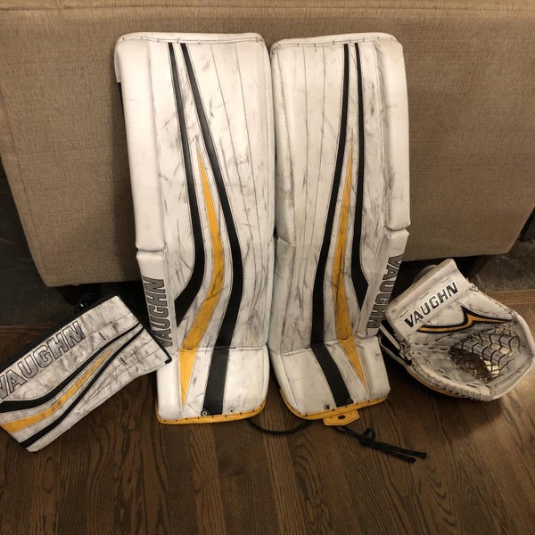 White Used 34" Regular Ventus SLR Pro Stock Goalie Full Set